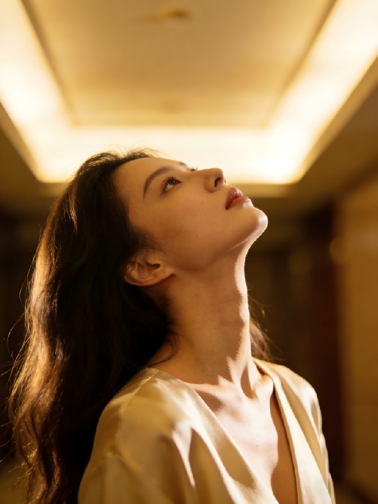 脸是被人“拉”下来的？和之时揭秘：日本“颈阔肌（Kokeikin）”与下颌线的崩塌